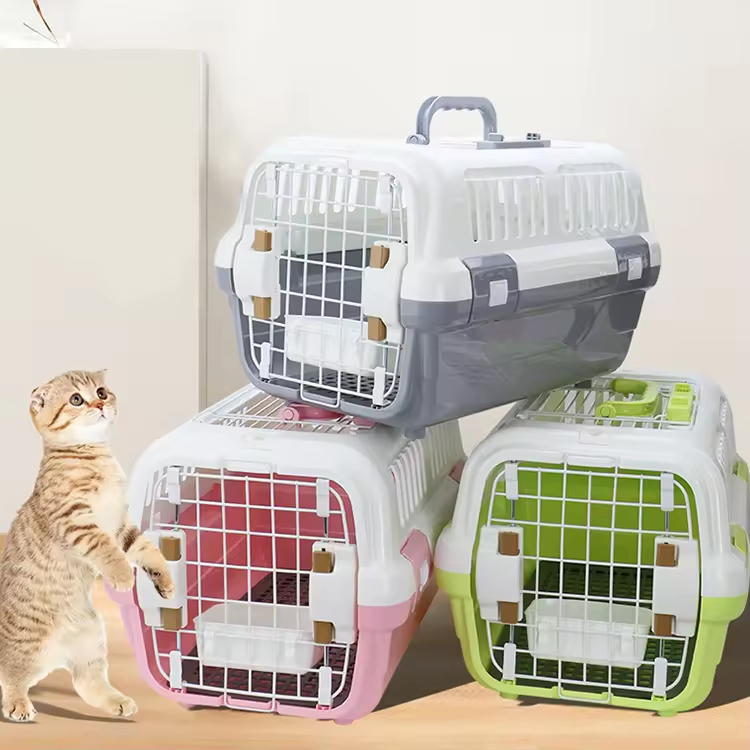 New Style Portable Pet Carriers Bag Colorful Chrome Lock Breathable Pet Travel for Cats Carriers Pet Air Box